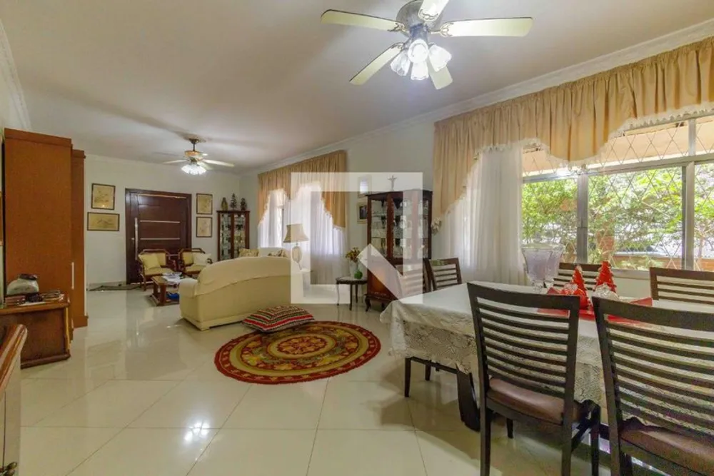 Casa, 5 quartos, 335 m² - Foto 1