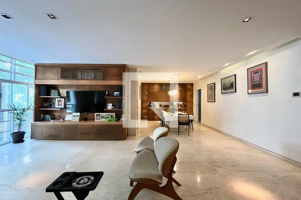 Apartamento, 3 quartos, 190 m² - Foto 1