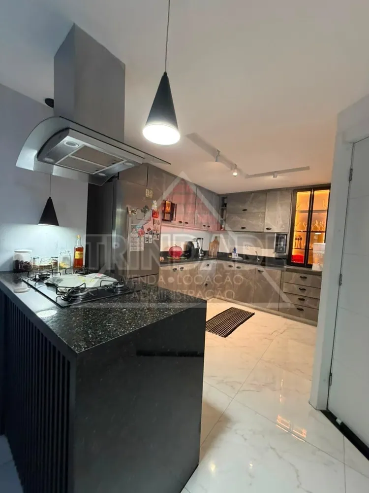 Casa, 3 quartos, 210 m² - Foto 4