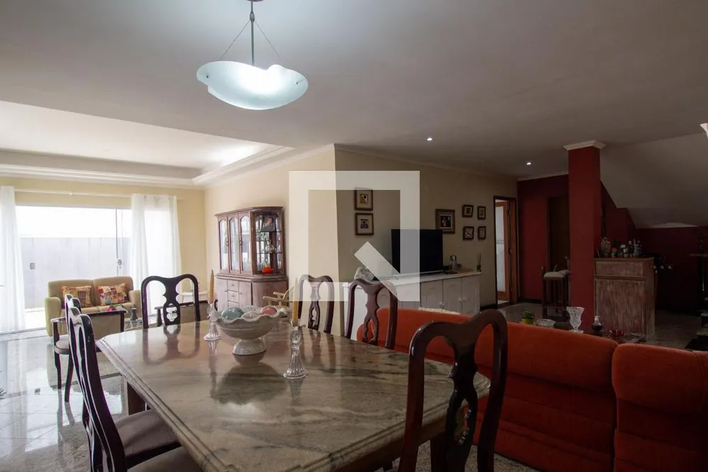 Casa, 3 quartos, 360 m² - Foto 4