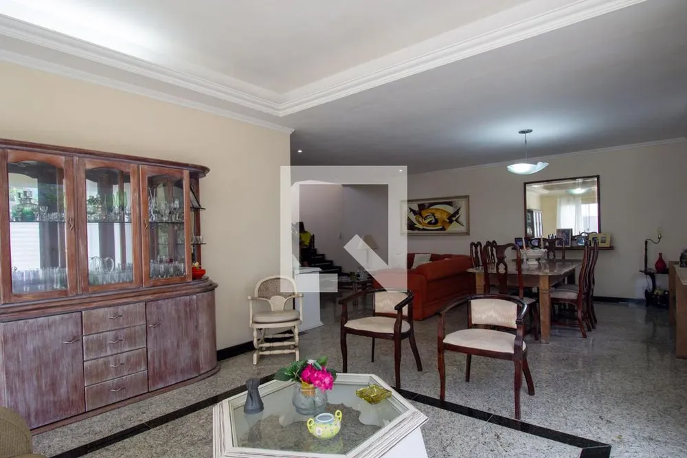 Casa, 3 quartos, 360 m² - Foto 1