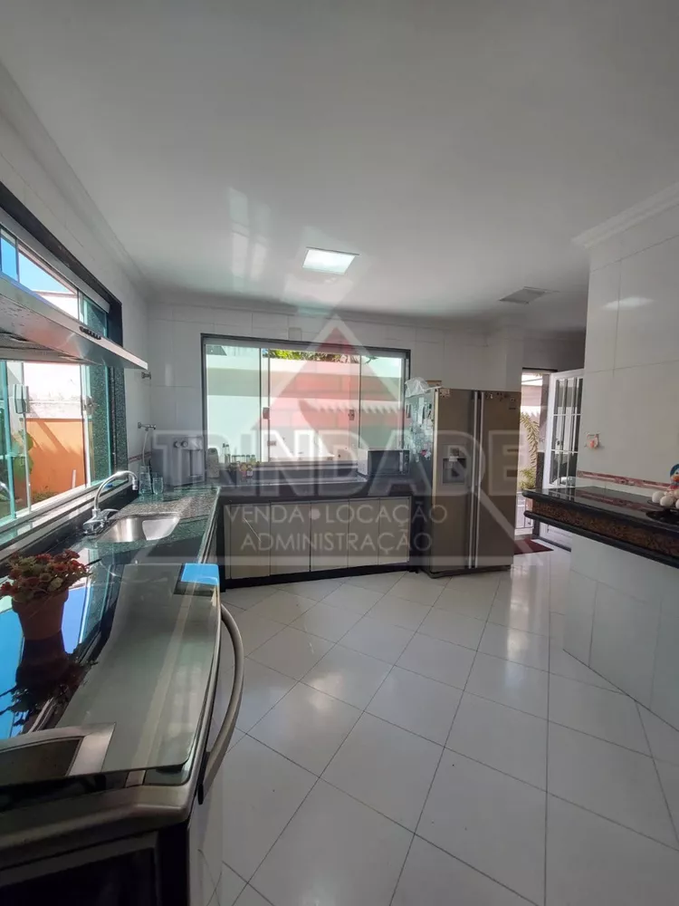 Casa, 5 quartos, 280 m² - Foto 41