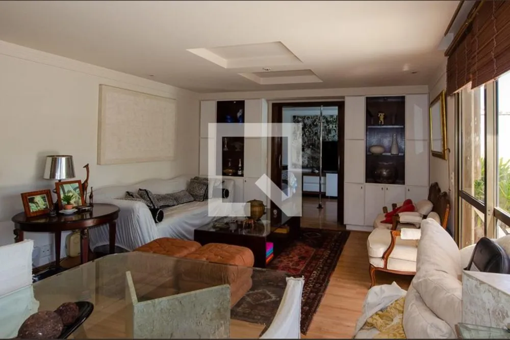 Cobertura, 3 quartos, 213 m² - Foto 2