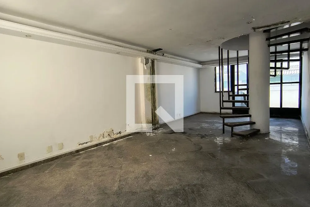 Cobertura, 3 quartos, 223 m² - Foto 1