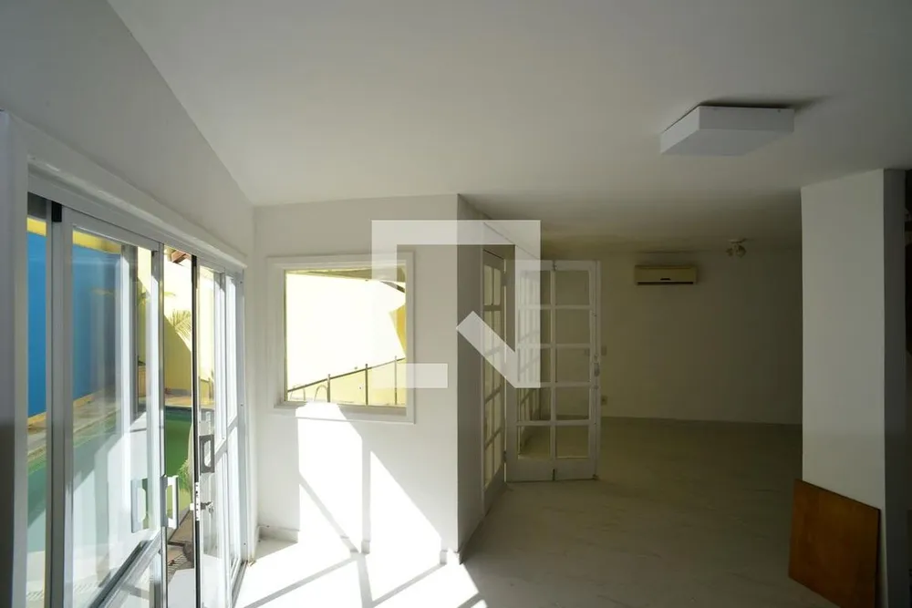 Casa, 4 quartos, 300 m² - Foto 23
