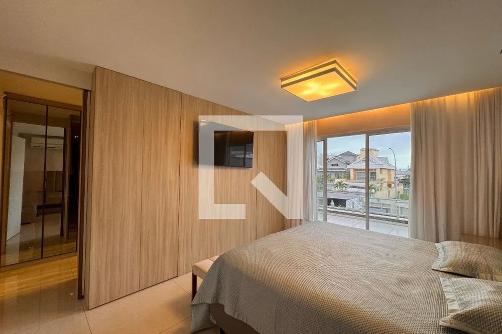 Casa, 4 quartos, 490 m² - Foto 32