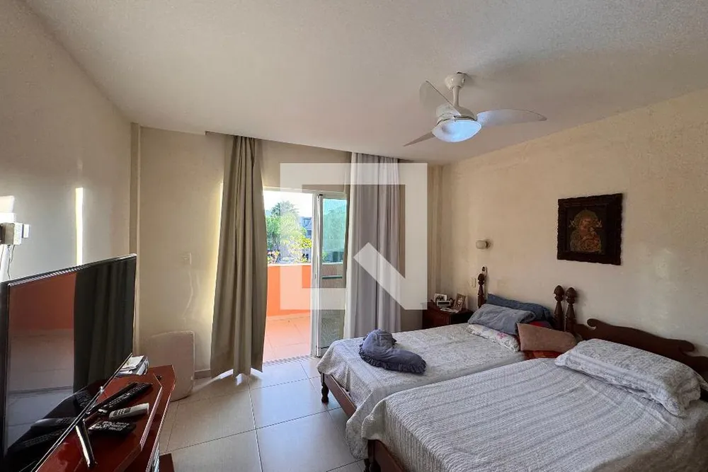 Casa, 4 quartos, 270 m² - Foto 12