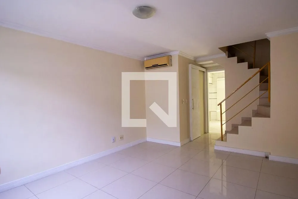 Casa, 4 quartos, 110 m² - Foto 1