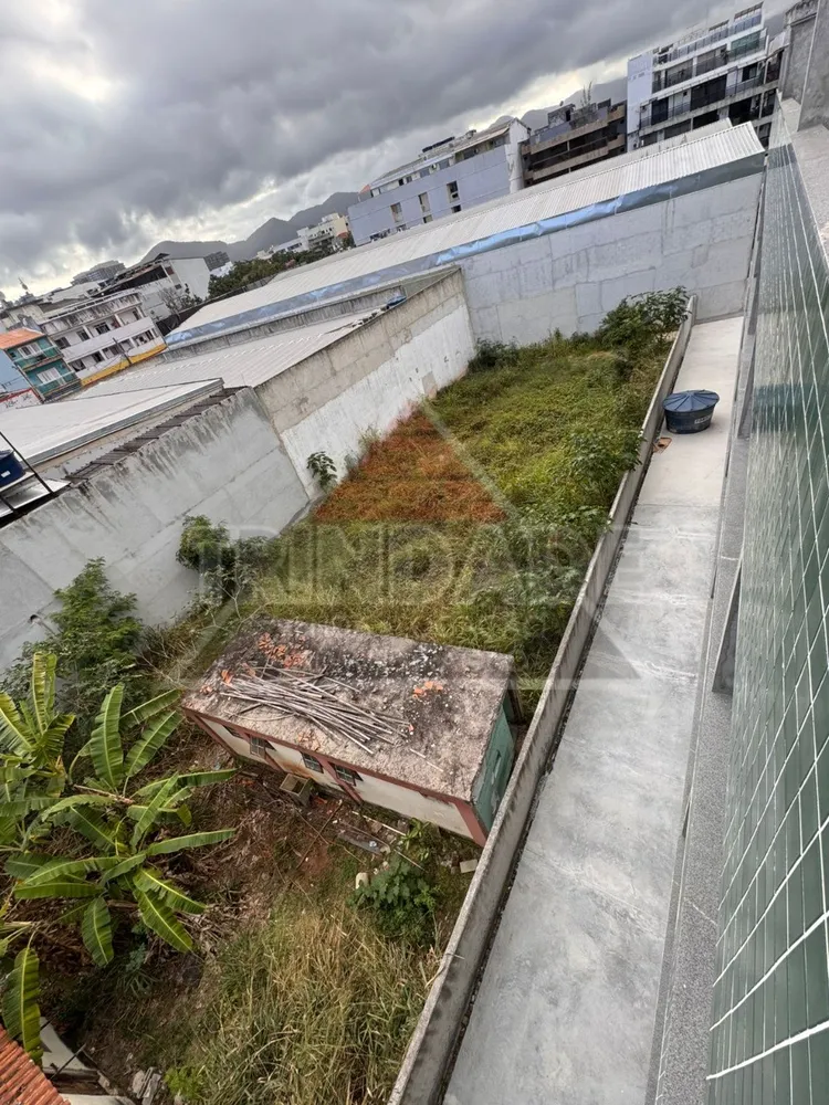 Loteamento e Condomínio, 670 m² - Foto 1