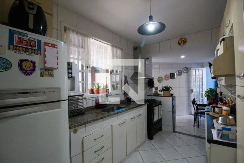 Casa, 3 quartos, 200 m² - Foto 35