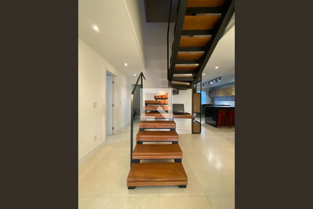 Cobertura, 3 quartos, 215 m² - Foto 10