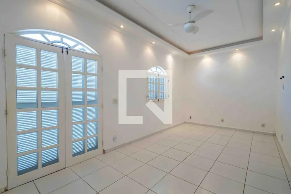 Casa, 3 quartos, 350 m² - Foto 1