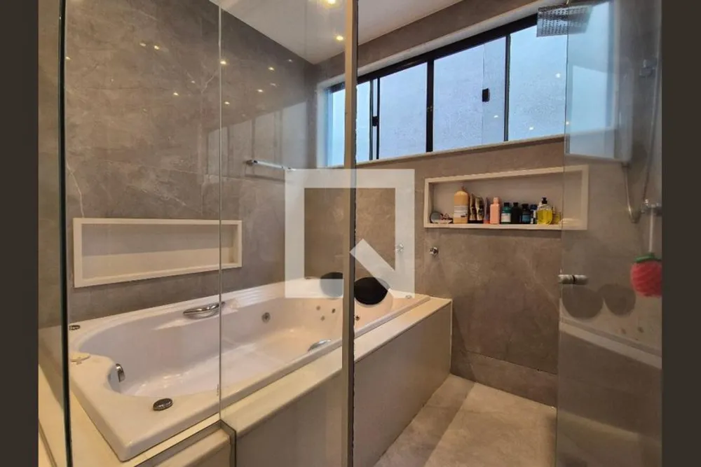 Casa, 4 quartos, 300 m² - Foto 23