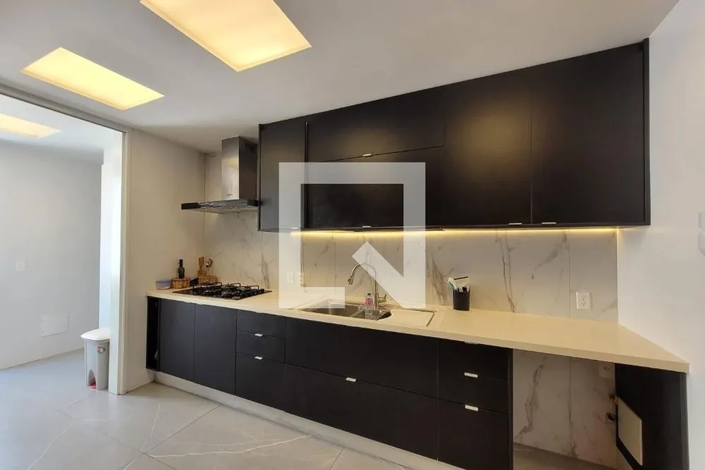 Cobertura, 3 quartos, 220 m² - Foto 3