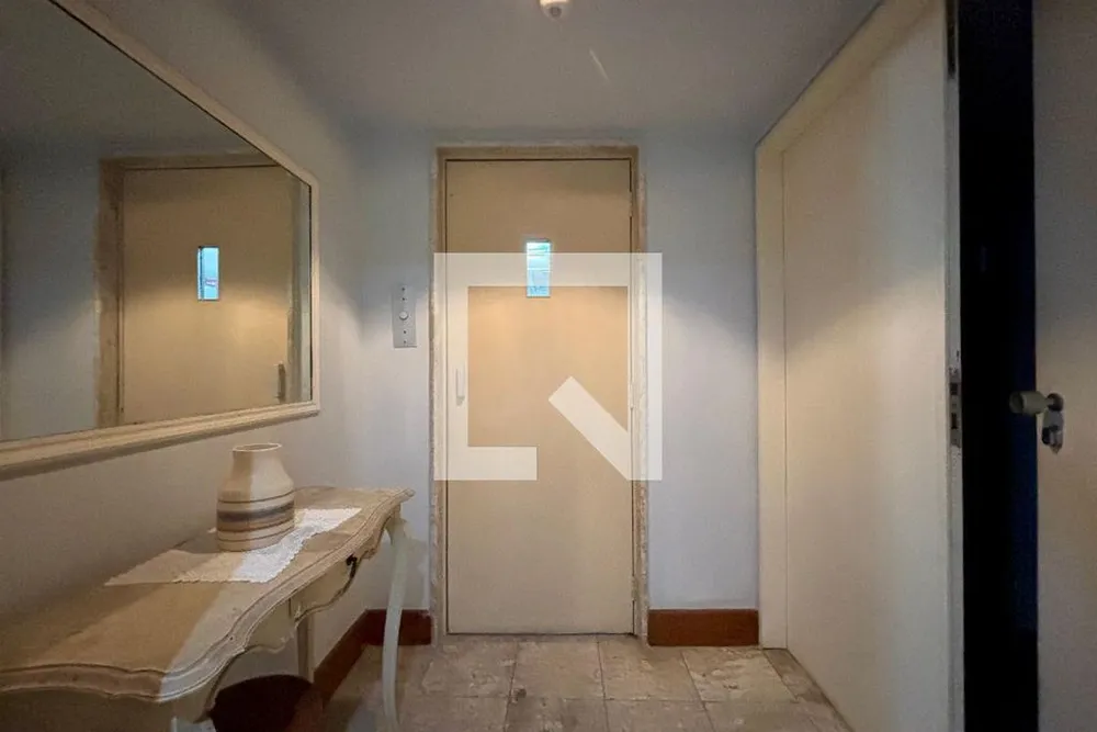 Apartamento, 3 quartos, 243 m² - Foto 12