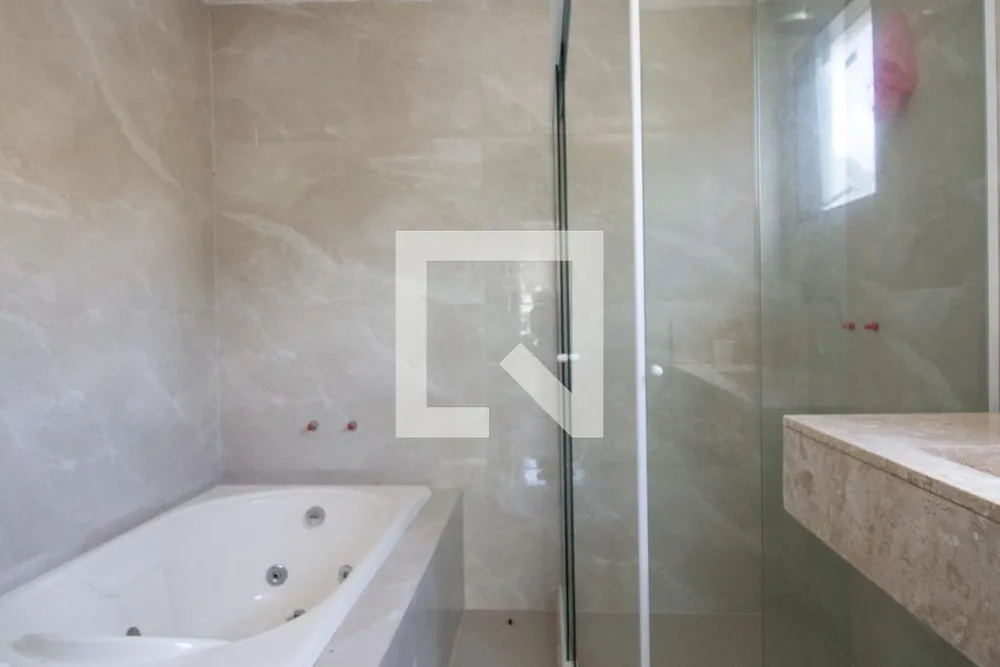 Casa, 6 quartos, 240 m² - Foto 35
