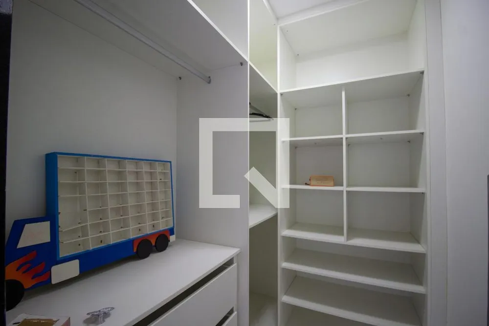 Casa, 6 quartos, 240 m² - Foto 42