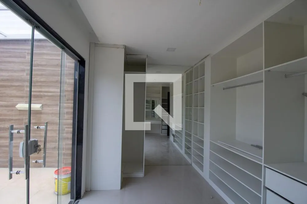 Casa, 6 quartos, 240 m² - Foto 20