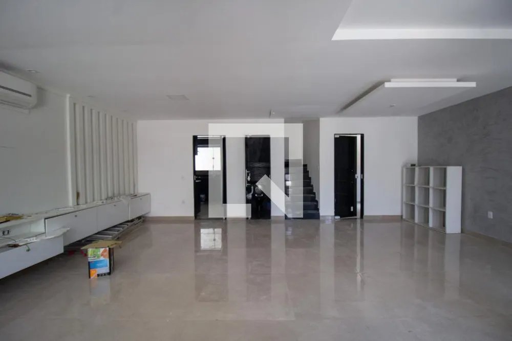 Casa, 6 quartos, 240 m² - Foto 4