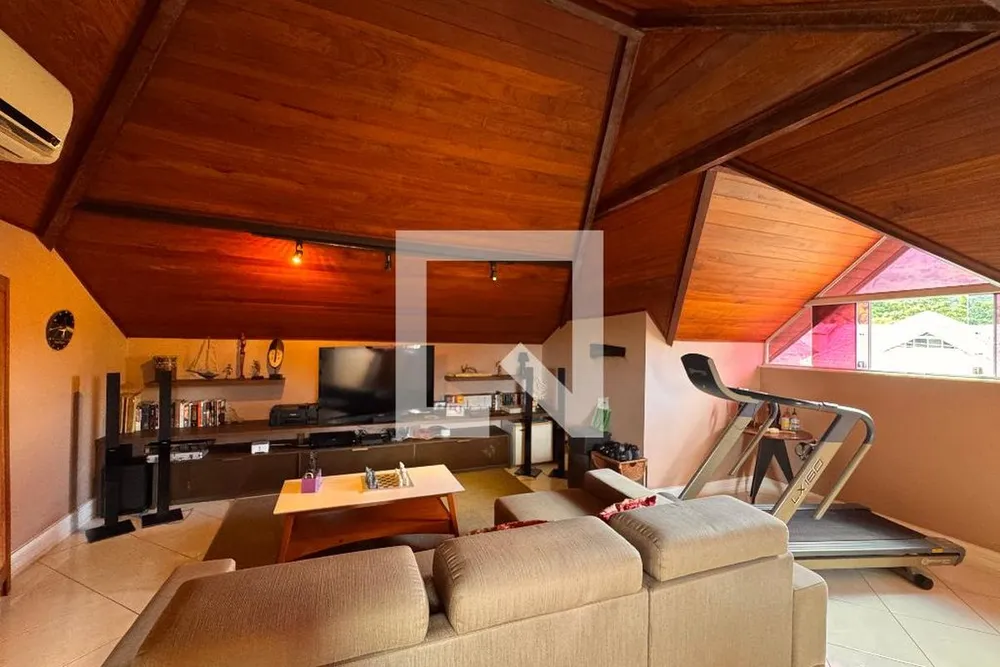 Casa, 3 quartos, 220 m² - Foto 19