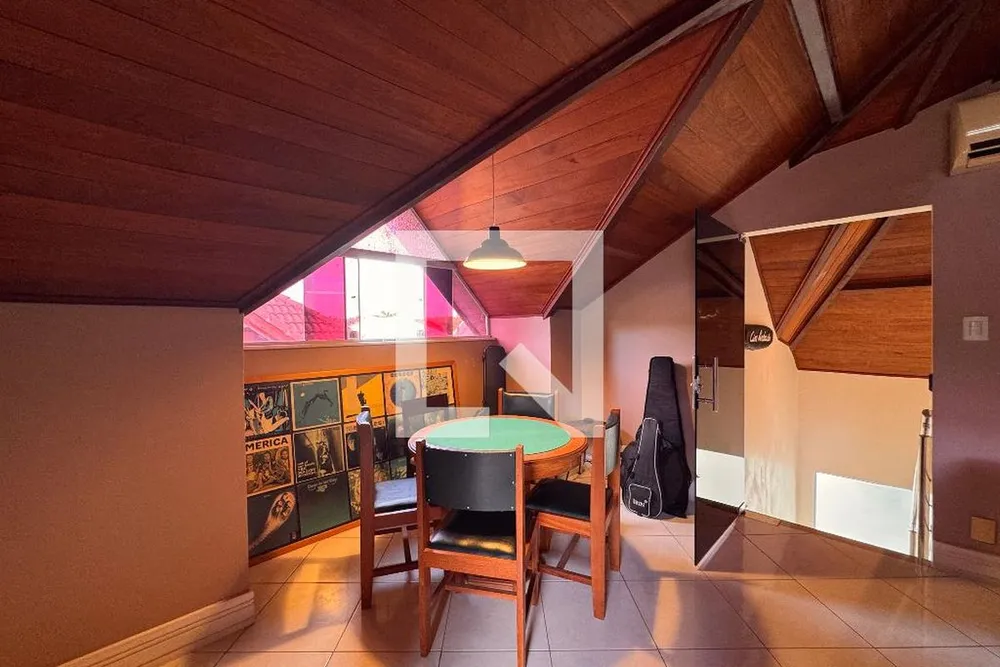 Casa, 3 quartos, 220 m² - Foto 22