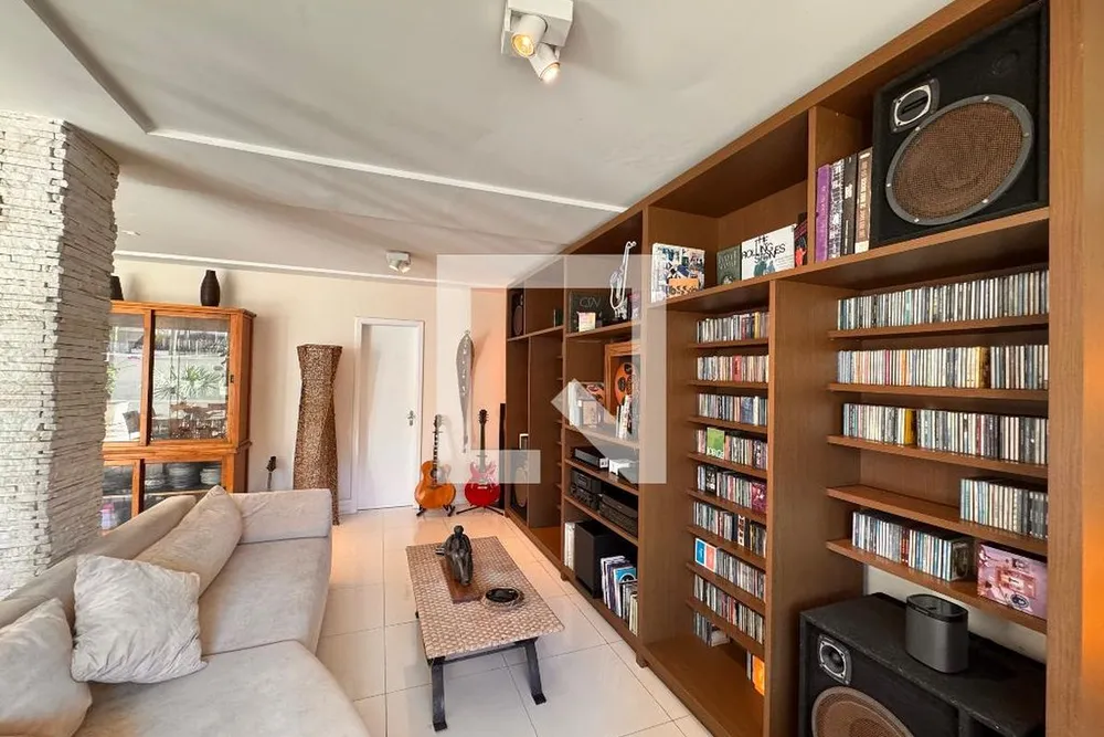 Casa, 3 quartos, 220 m² - Foto 9