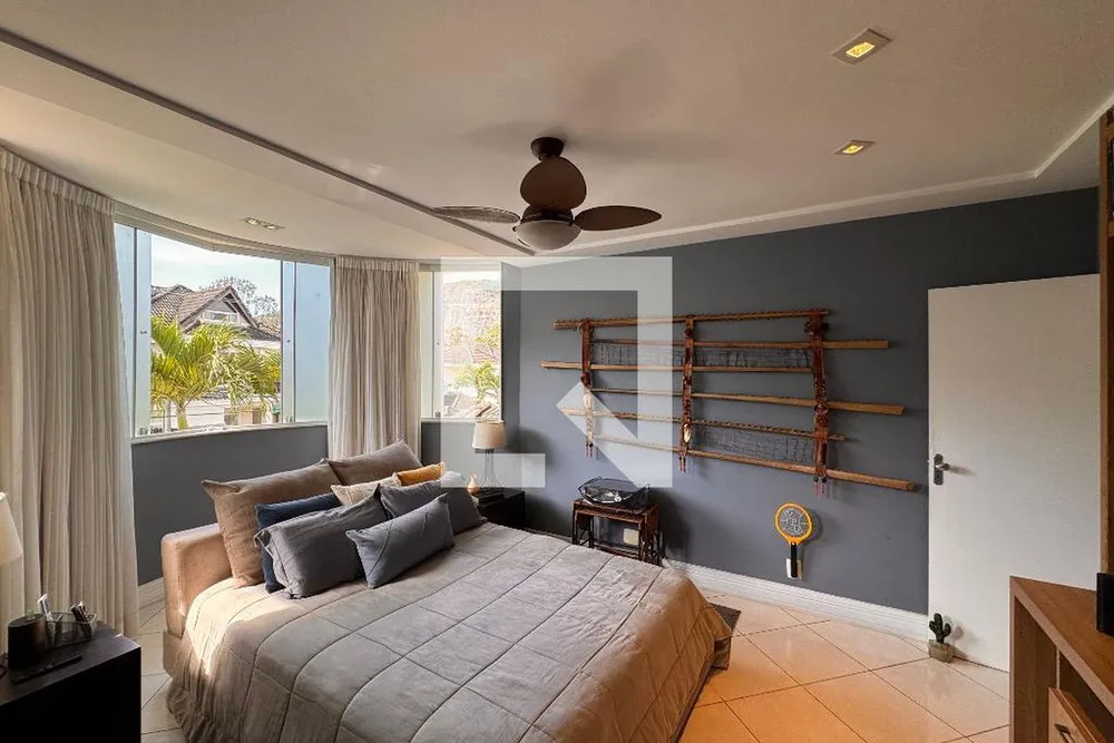 Casa, 3 quartos, 220 m² - Foto 13