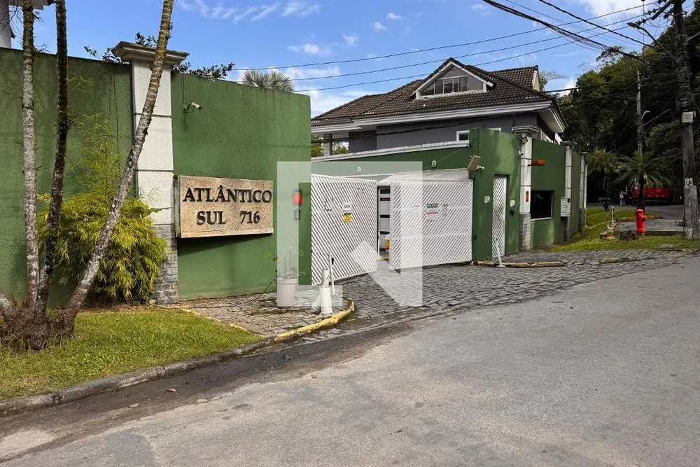 Casa, 3 quartos, 220 m² - Foto 31