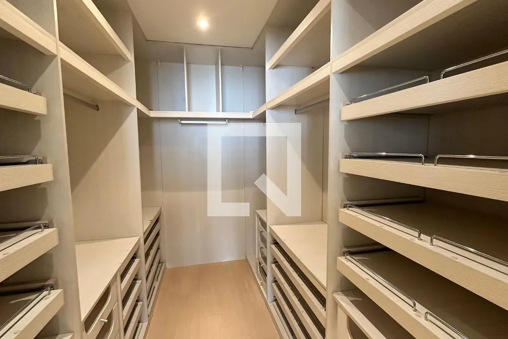 Apartamento, 3 quartos, 198 m² - Foto 3