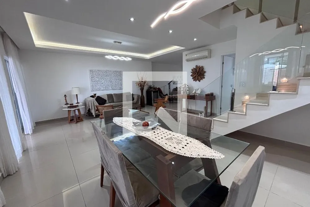 Casa, 3 quartos, 269 m² - Foto 24