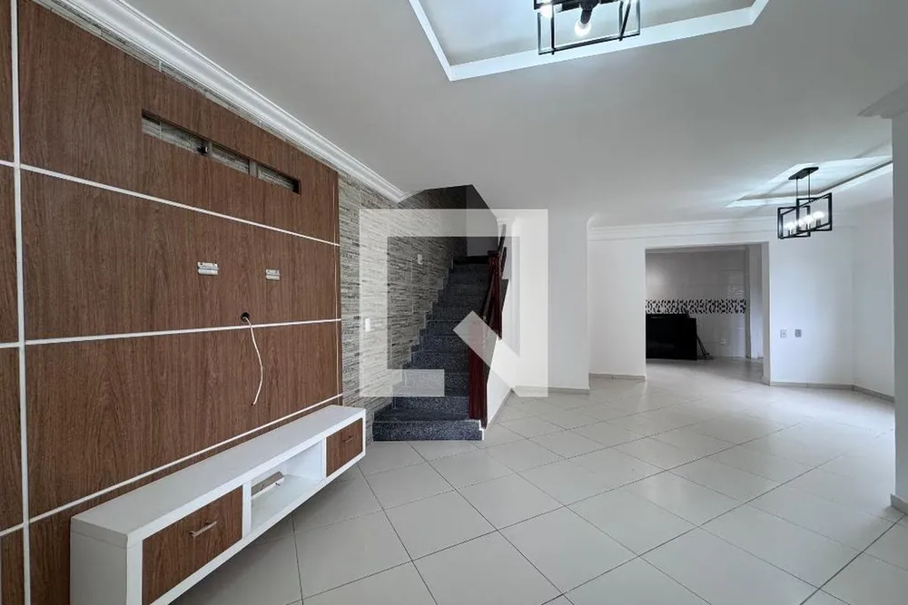 Casa, 4 quartos, 200 m² - Foto 9