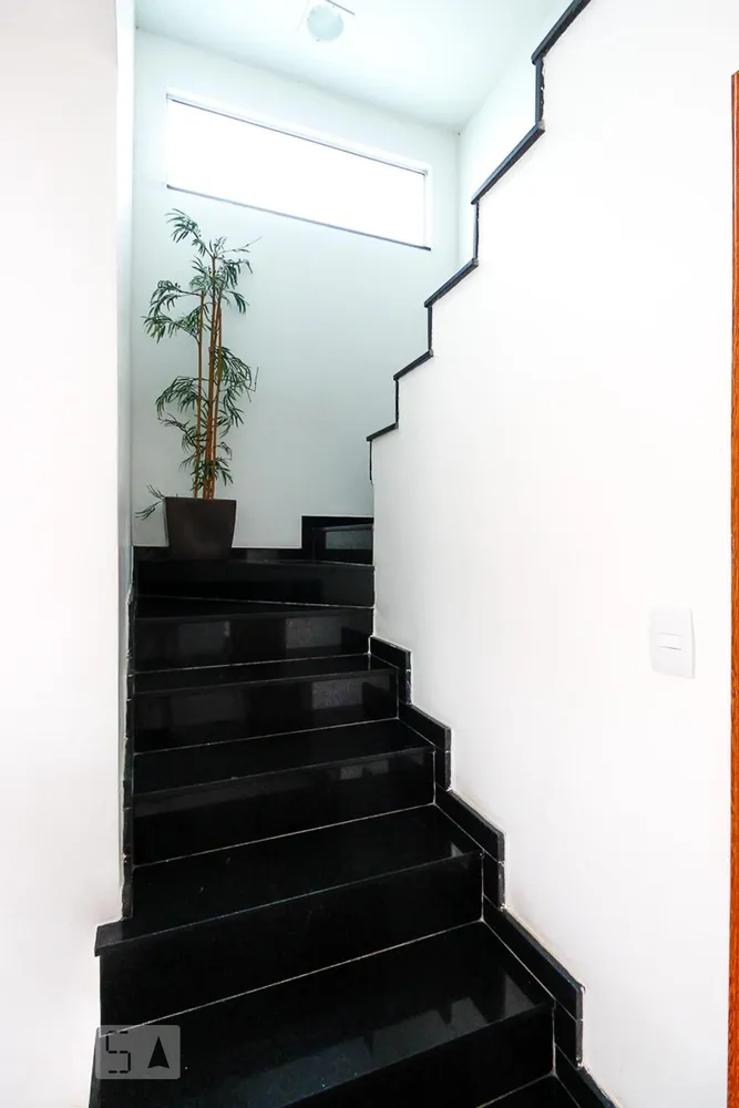 Casa, 3 quartos, 220 m² - Foto 9