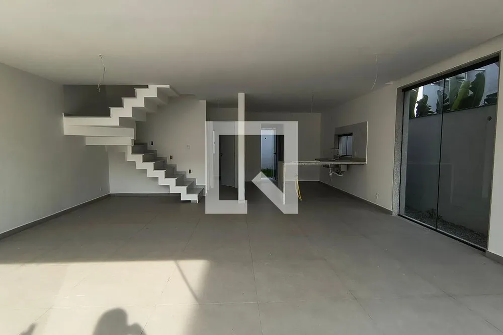 Casa, 4 quartos, 210 m² - Foto 2