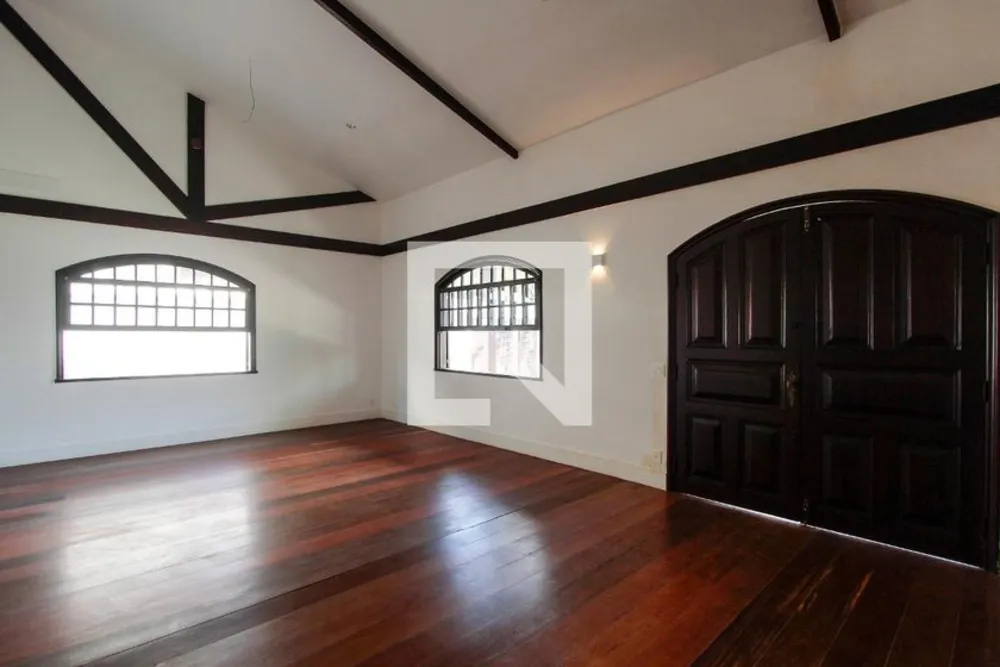 Casa, 6 quartos, 750 m² - Foto 1