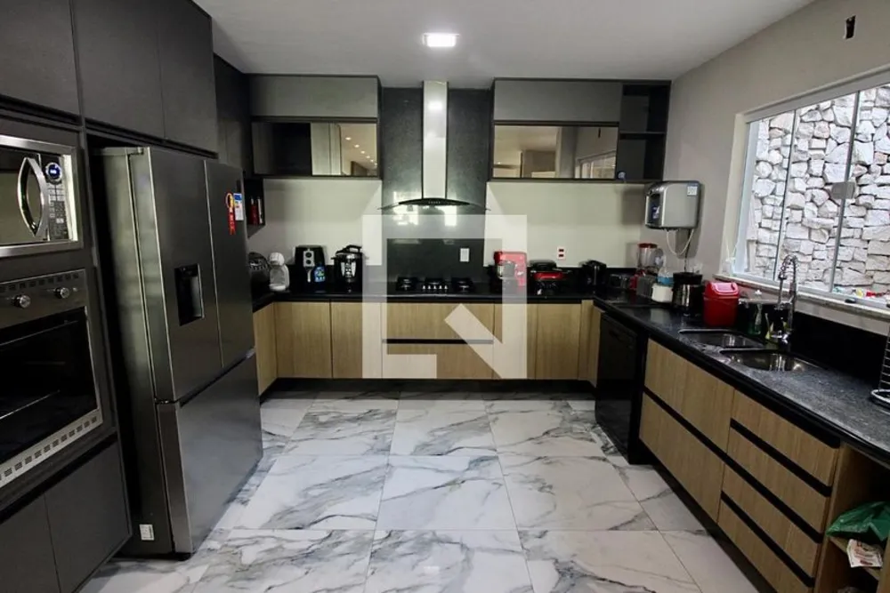 Casa, 3 quartos, 220 m² - Foto 32