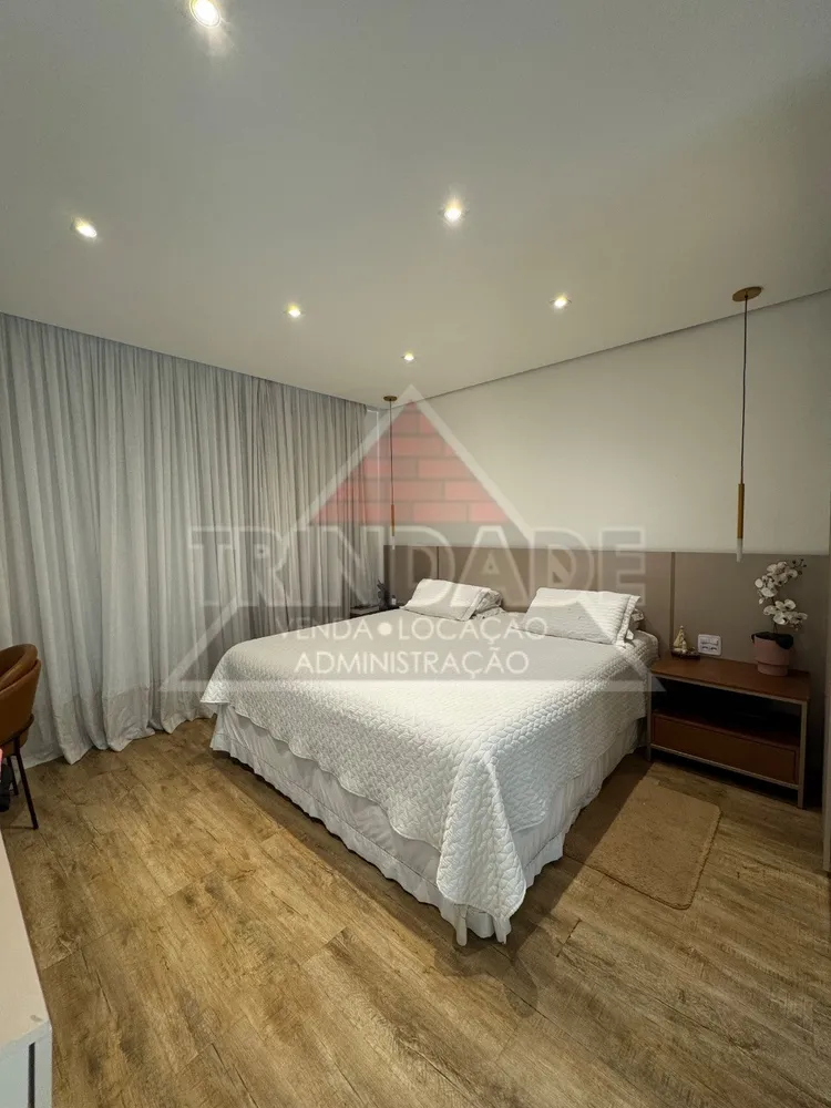 Casa, 5 quartos, 300 m² - Foto 31