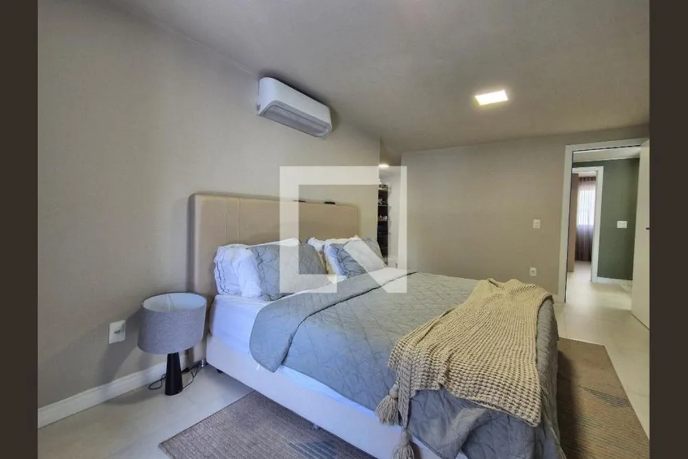 Casa, 3 quartos, 325 m² - Foto 57