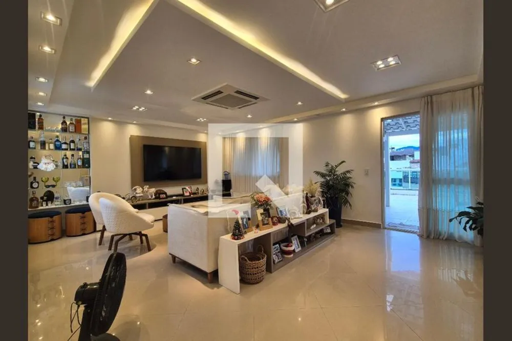 Cobertura, 3 quartos, 220 m² - Foto 1