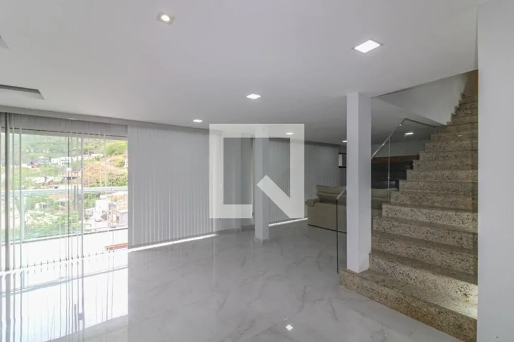 Casa, 5 quartos, 200 m² - Foto 7