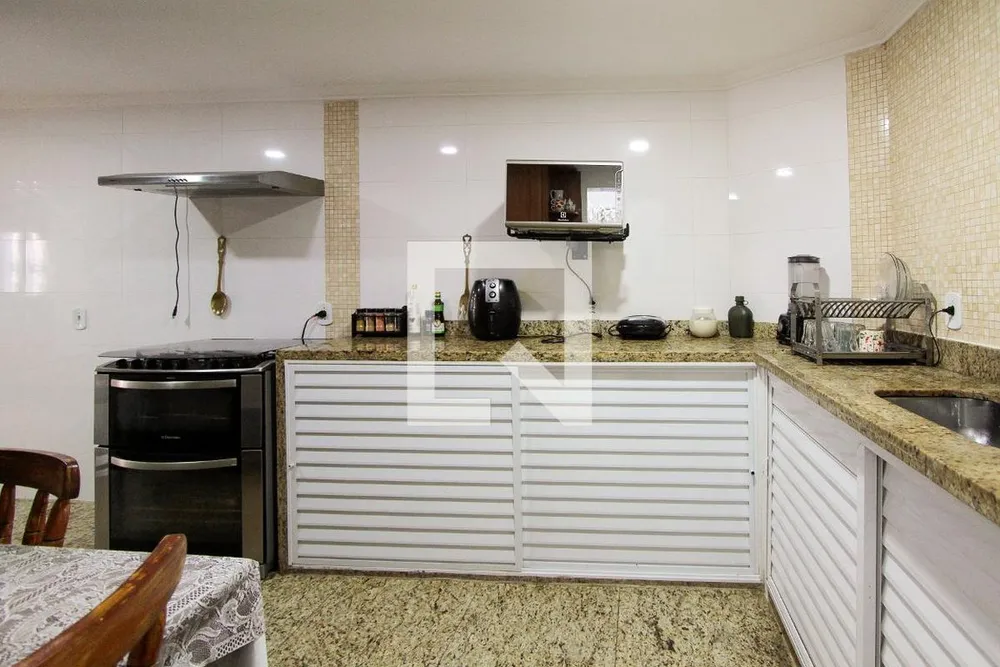 Casa, 4 quartos, 300 m² - Foto 14