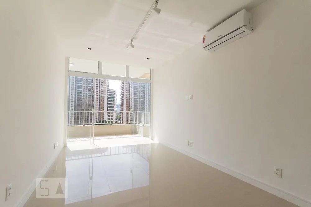 Apartamento, 1 quarto, 70 m² - Foto 2