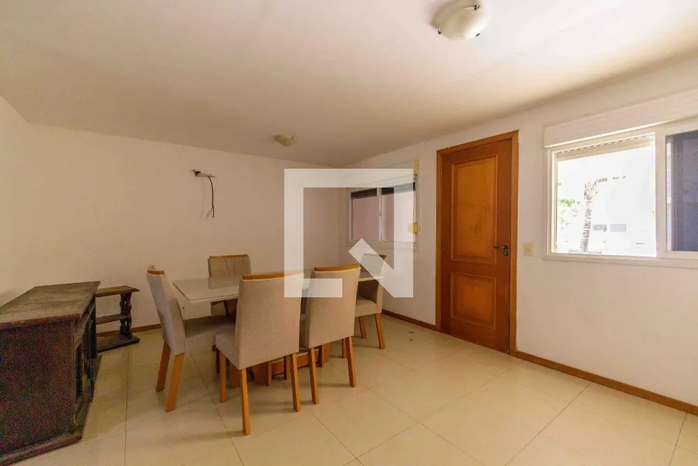 Casa, 3 quartos, 200 m² - Foto 2