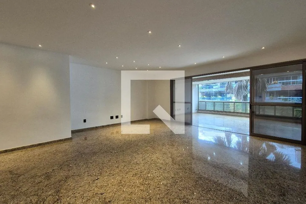 Apartamento, 3 quartos, 182 m² - Foto 1