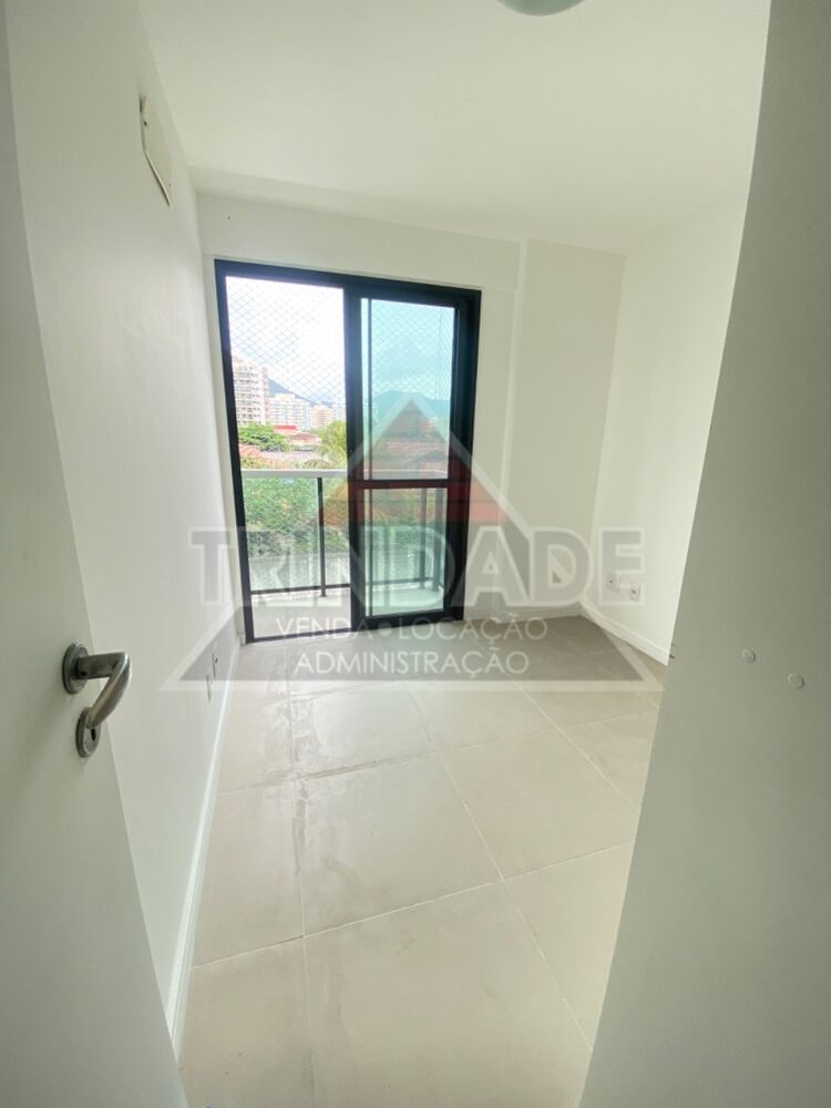 Apartamento para alugar com 3 quartos, 87m² - Foto 2