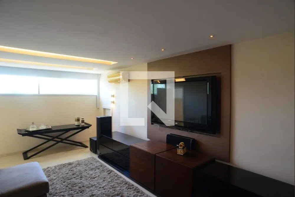 Casa, 5 quartos, 1370 m² - Foto 57