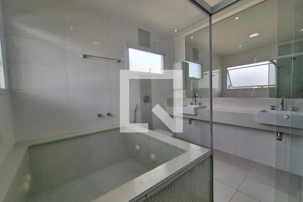 Casa, 4 quartos, 370 m² - Foto 38