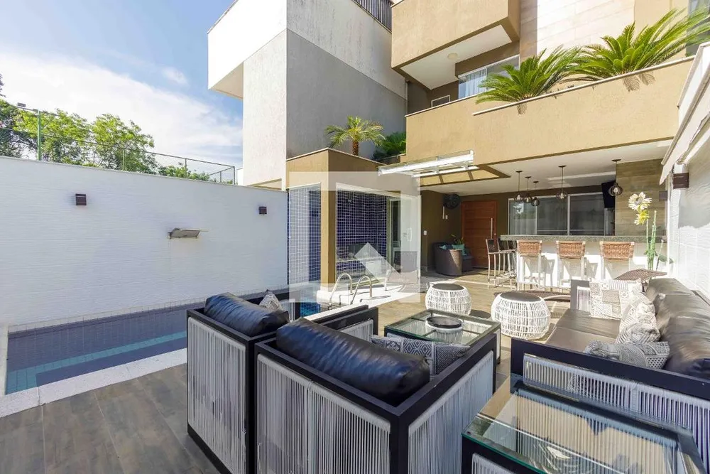 Casa, 4 quartos, 240 m² - Foto 12