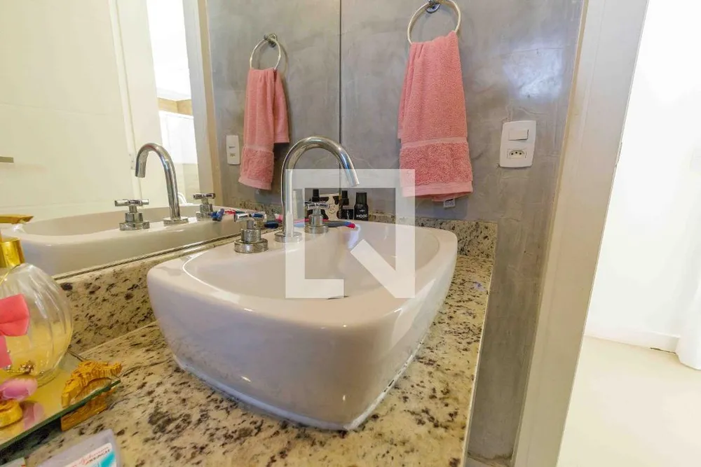 Casa, 4 quartos, 240 m² - Foto 19
