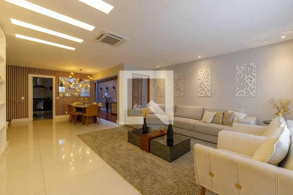 Casa, 4 quartos, 240 m² - Foto 2