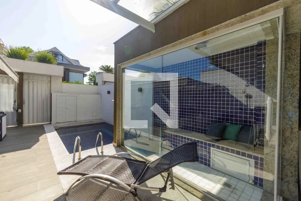 Casa, 4 quartos, 240 m² - Foto 39